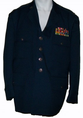 Uniformsjacka Dress Jacket Officer Vietnam Veteran USAF: US 46 S