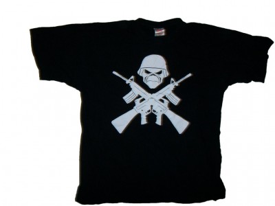 Iron Maiden Punisher T-Shirt: XL