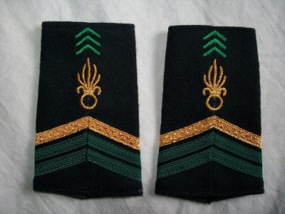 Axelklaffar Caporal-Chef Legion Etrangere